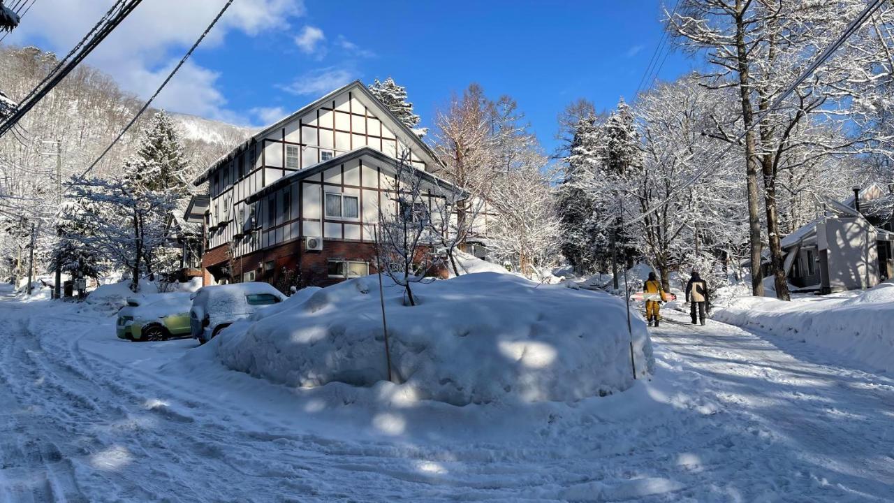 Hotel Sejour Mint Hakuba Buitenkant foto
