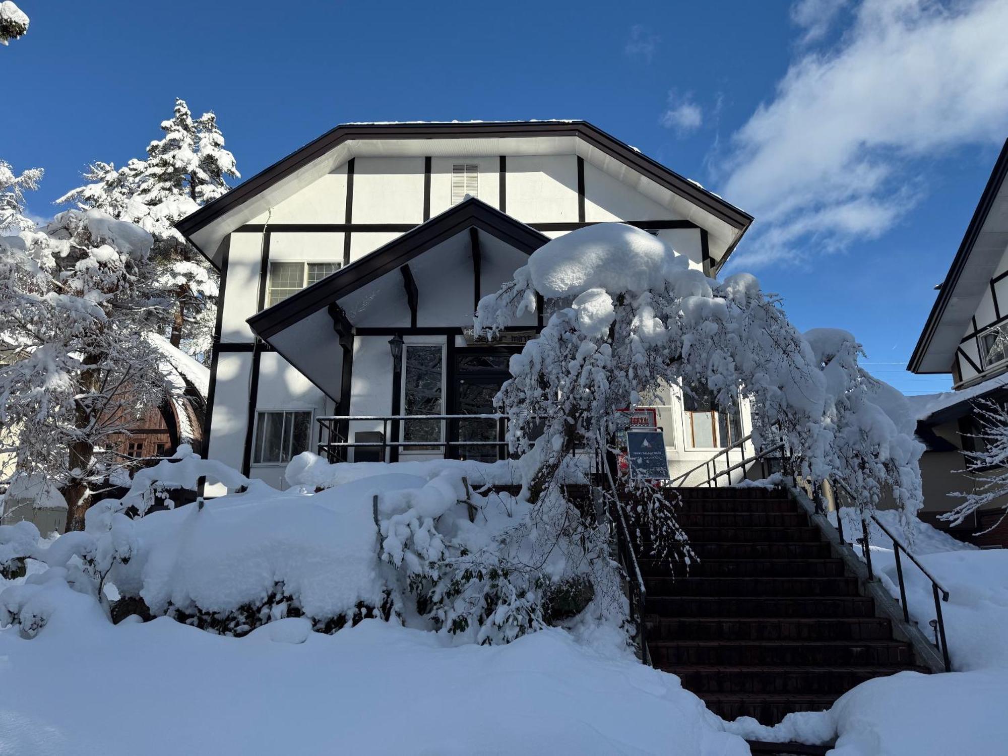 Hotel Sejour Mint Hakuba Buitenkant foto