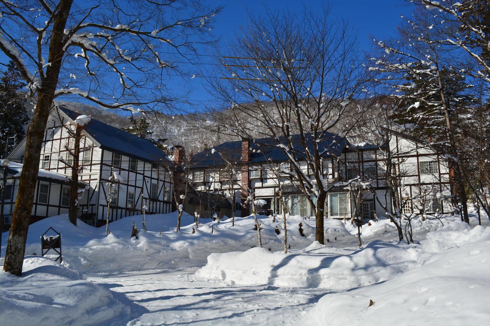 Hotel Sejour Mint Hakuba Buitenkant foto